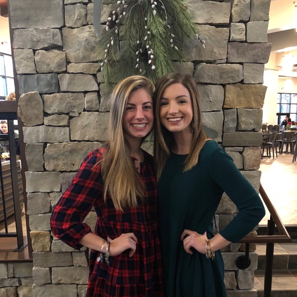 Meet your Posher, Kristin - Picture 1 of 1